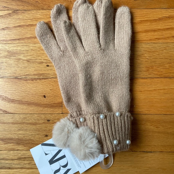 Zara Accessories Zara Gloves Poshmark